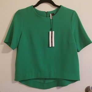 Cropped TOPSHOP sleeved top